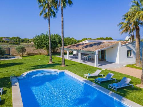 Villa Mariona — 4-Star Luxury Hotel in Can Picafort, Spain