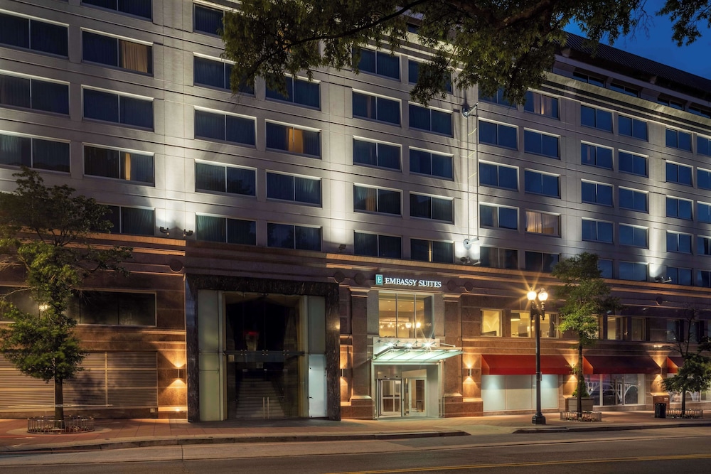 Embassy Suites by Hilton Washington DC Chevy Chase Pavilion - photo 62