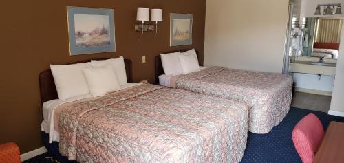 Brooks Motel - photo 15