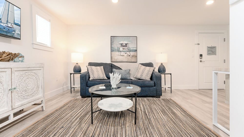 Harbourtown Suites - photo 66