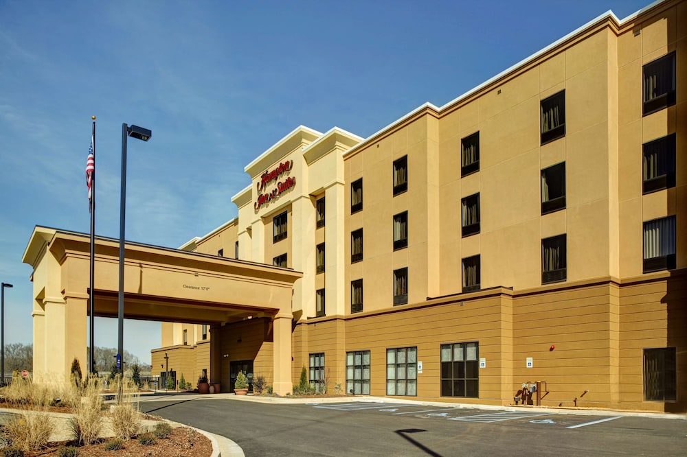 Hampton Inn & Suites Columbus - featured photo