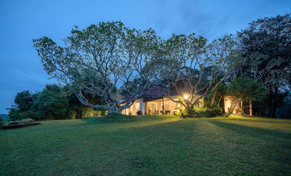 Lunuganga in Bentota, Sri Lanka