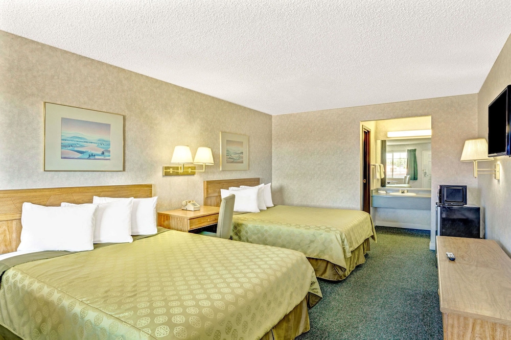 Days Inn by Wyndham Carson City - photo 8