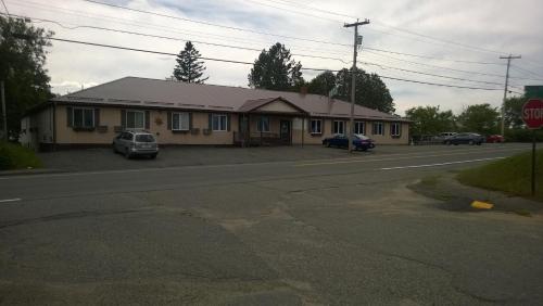 Hotel Terrace - carbon neutral hotel in Millinocket