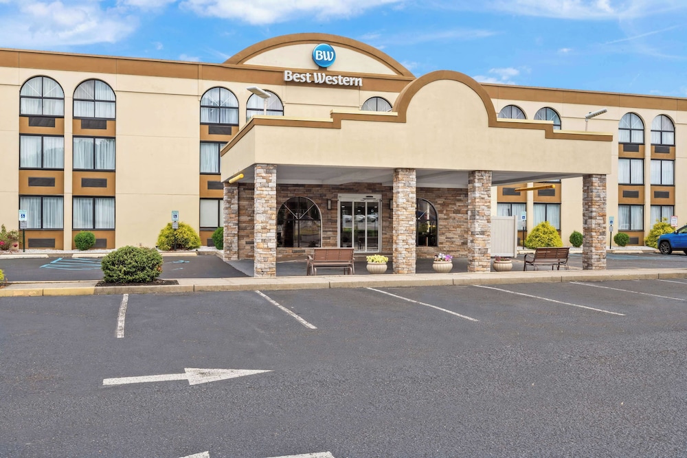 Best Western Hazlet Inn - photo 35