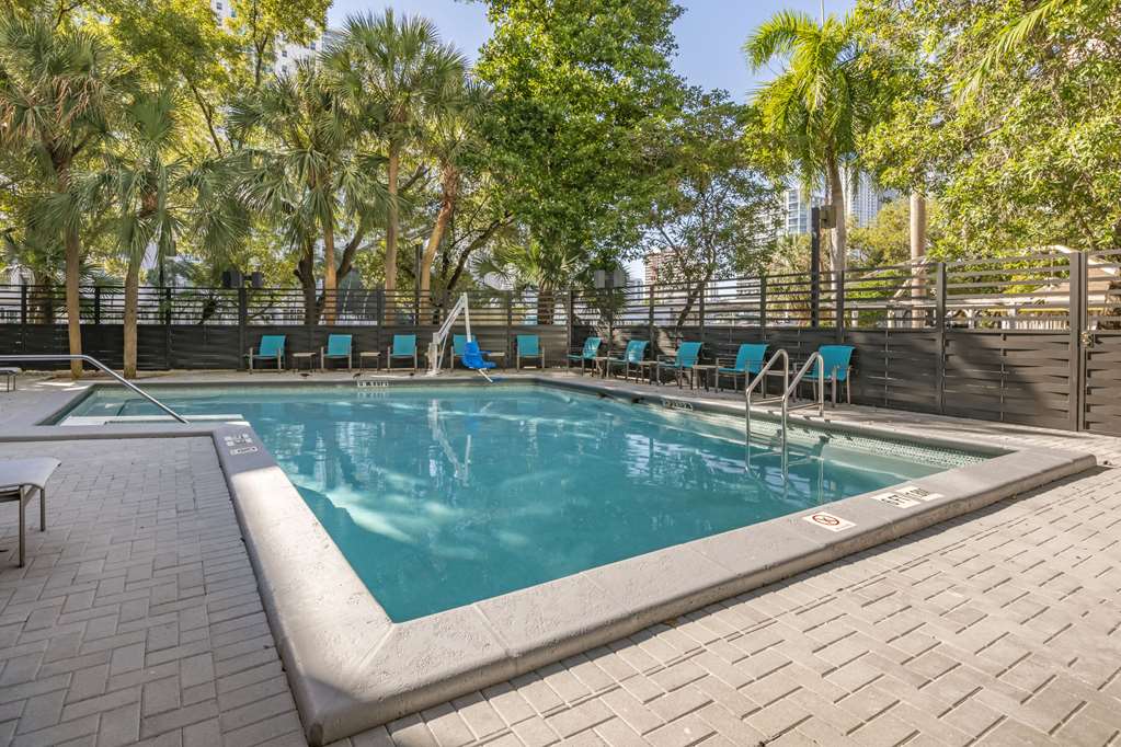 Comfort Inn & Suites Downtown Brickell Port of Miami - photo 28