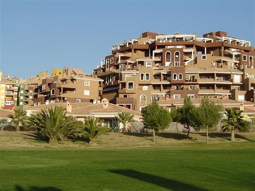 Holiday Home Bonalba Golf Urb Los Naranjos by Interhome — 4-Star Luxury Hotel in Mutxamel, Spain