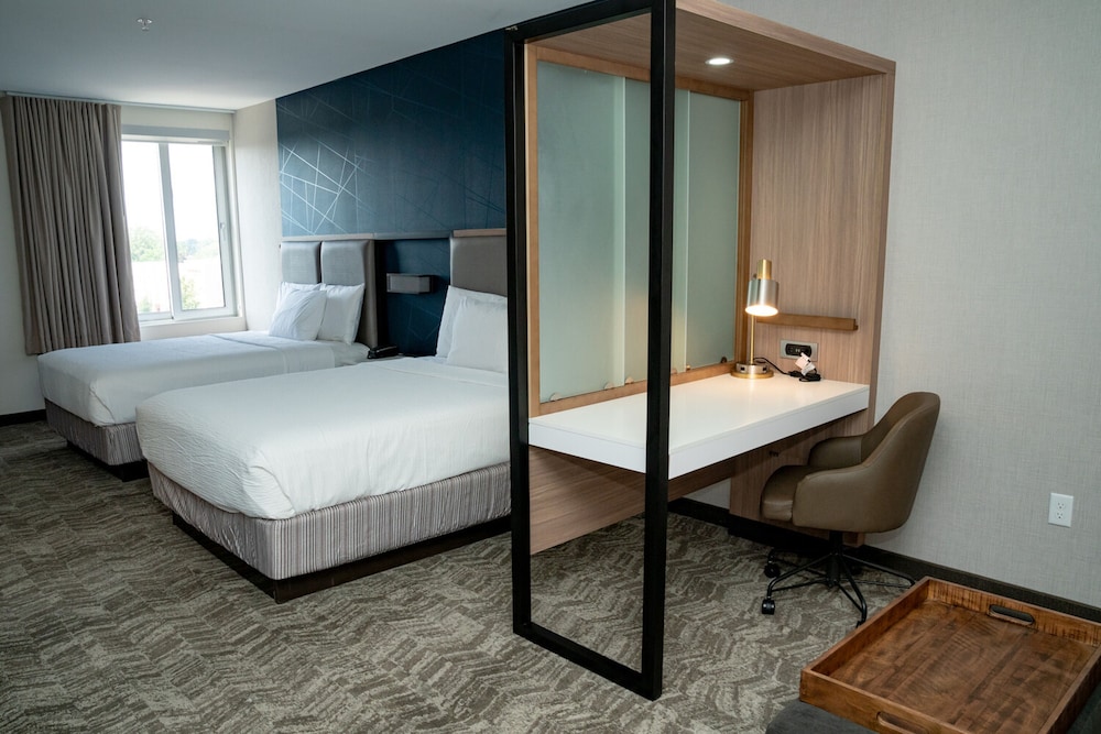 SpringHill Suites by Marriott Woodbridge - photo 9