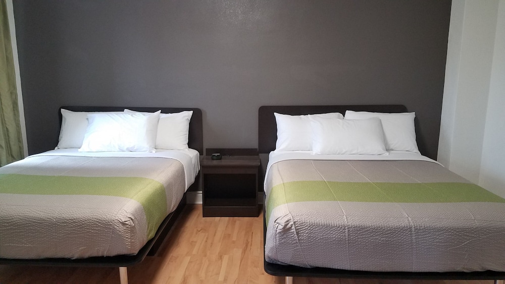 Quality Inn & Suites Kansas City Downtown - photo 17