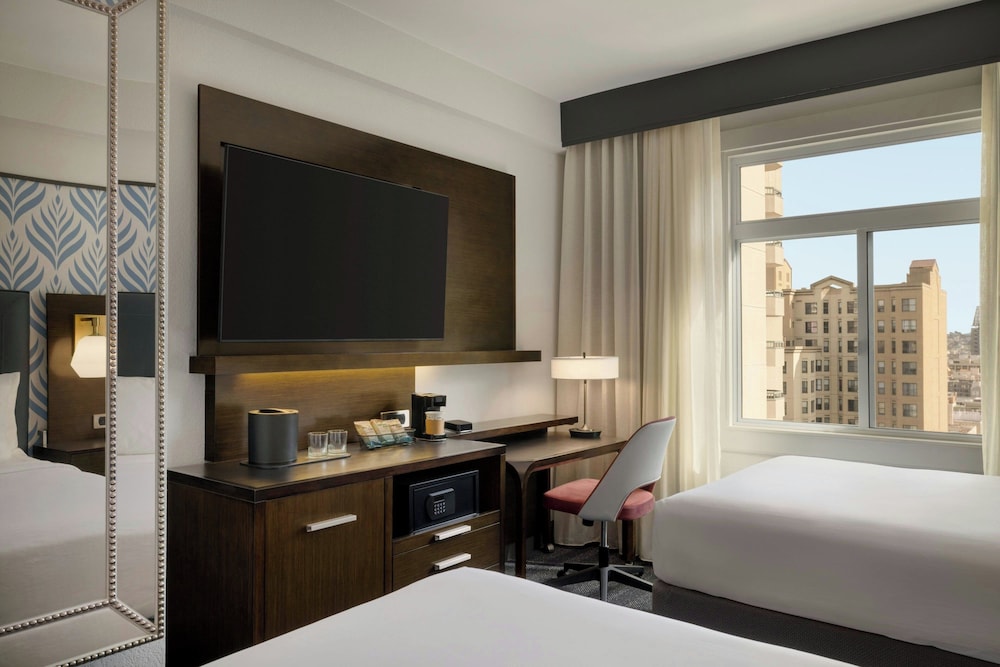 Courtyard by Marriott San Francisco Union Square - photo 18