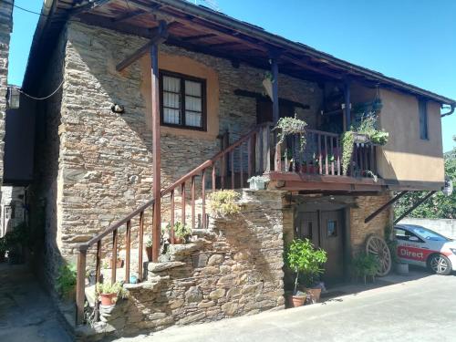 Las 3 Negrillas — Ponferrada