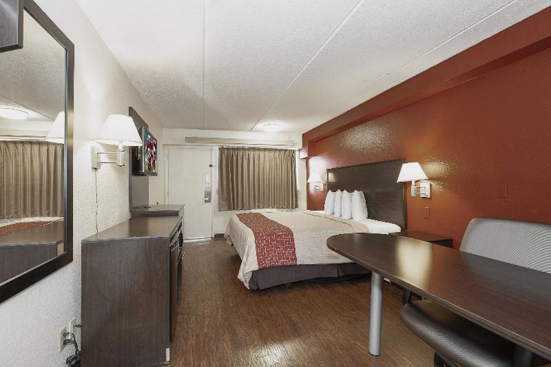 Red Roof Inn Jackson North Ridgeland - photo 38