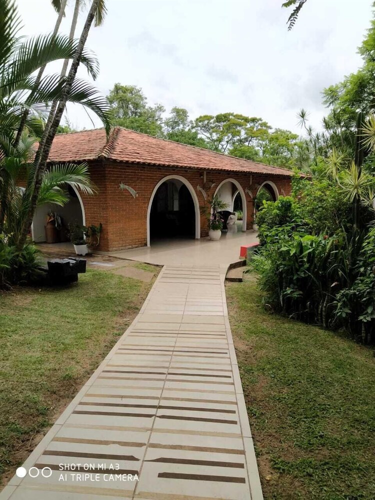 Jacarezinho Palace Hotel — hotel in Jacarezinho