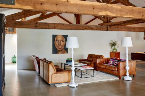 Loft Powered by Lieu — Unknown City — photo 2