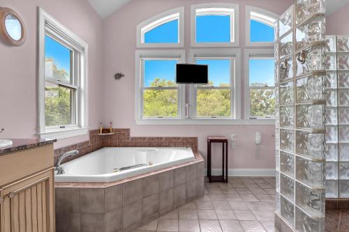 Beachfront Bliss by Oak Island Accommodations - photo 31