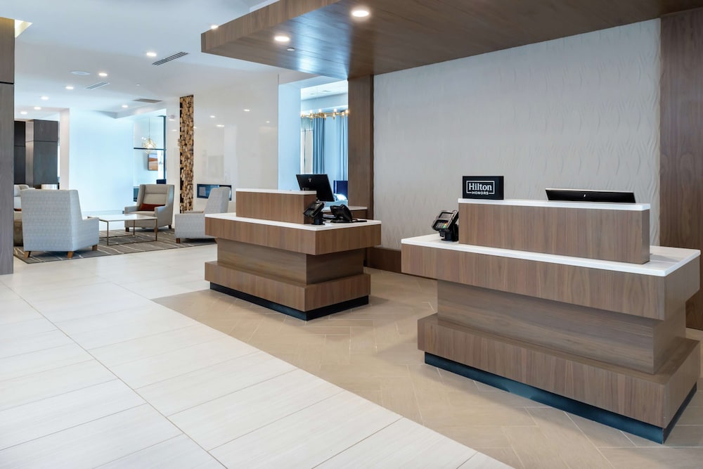 Hilton Garden Inn Columbia Downtown SC - photo 3