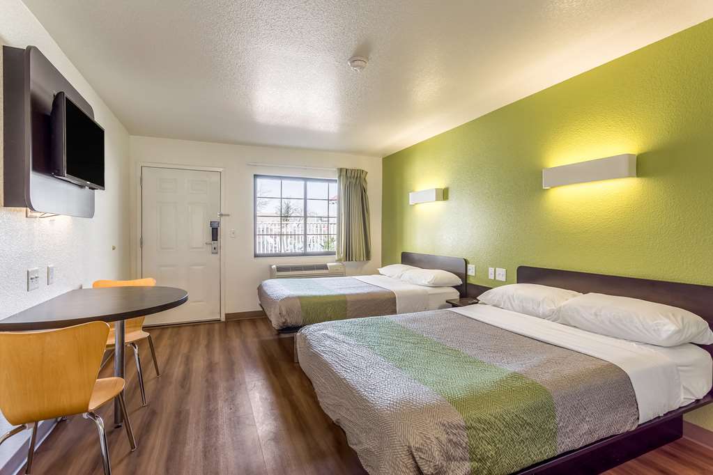 Motel 6 El Paso TX East - photo 18