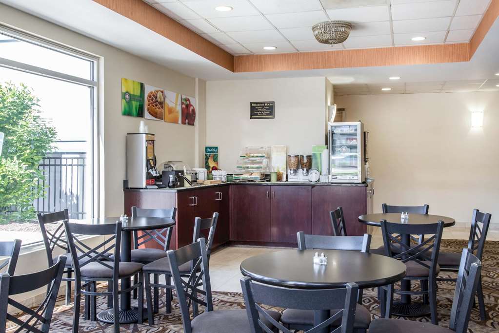 Quality Inn & Suites Danbury near University - photo 38