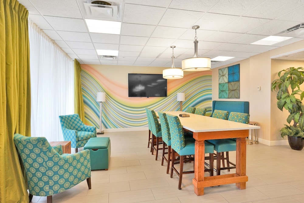 Hollywood Beach Tower - photo 3