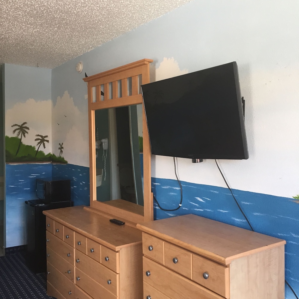 Guest Inn & Suites - photo 7