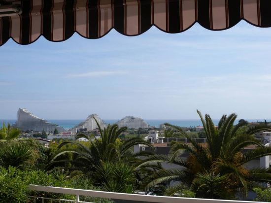 Les Argonautes — 4-Star Luxury Hotel in Villeneuve-Loubet, France
