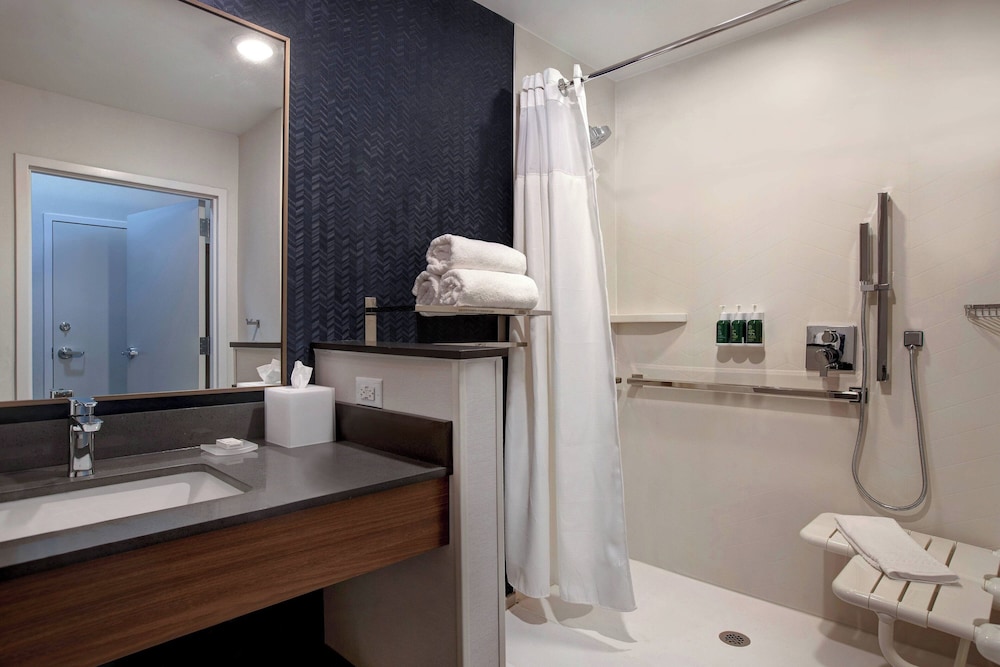 Fairfield Inn & Suites by Marriott Chicago Bolingbrook - photo 17