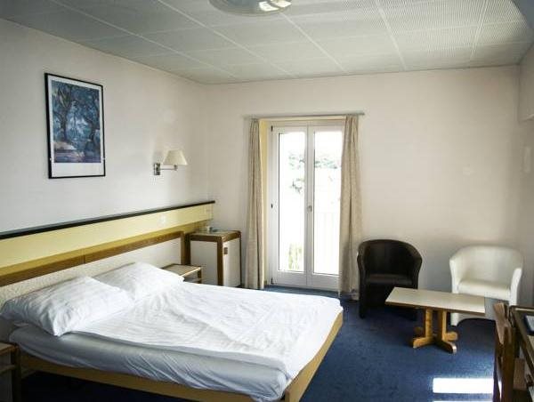 Hotel La Longeraie — Morges