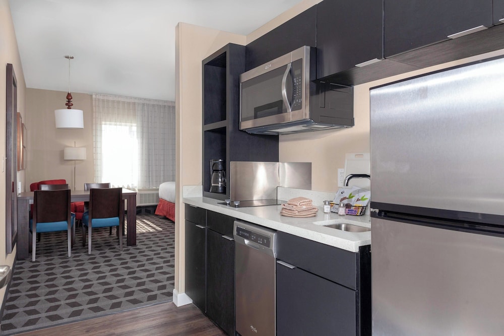 TownePlace Suites by Marriott San Antonio Westover Hills - photo 7