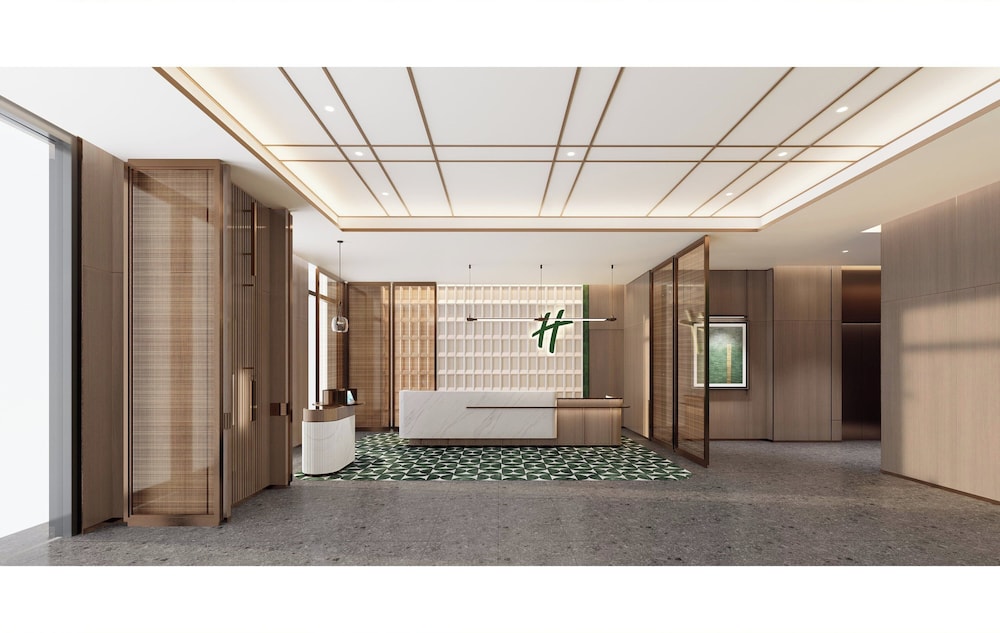 Holiday Inn Hotel & Suites Guangzhou South Station By IHG — 4-Star Luxury Hotel in Guangzhou, People's Republic of China