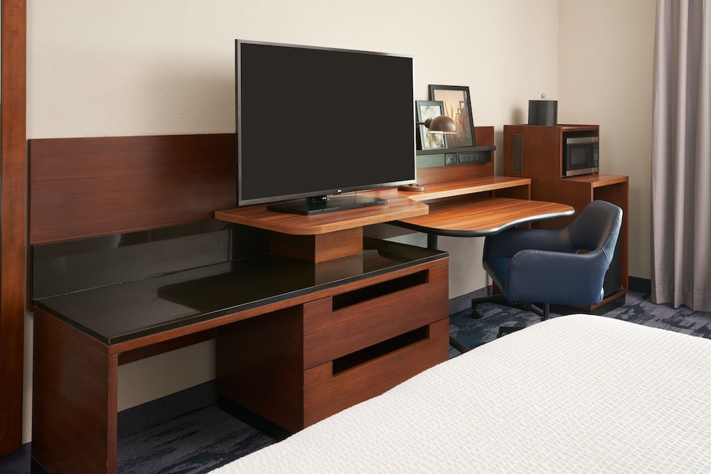 Fairfield Inn & Suites Orlando Int'l Drive Convention Center - photo 7