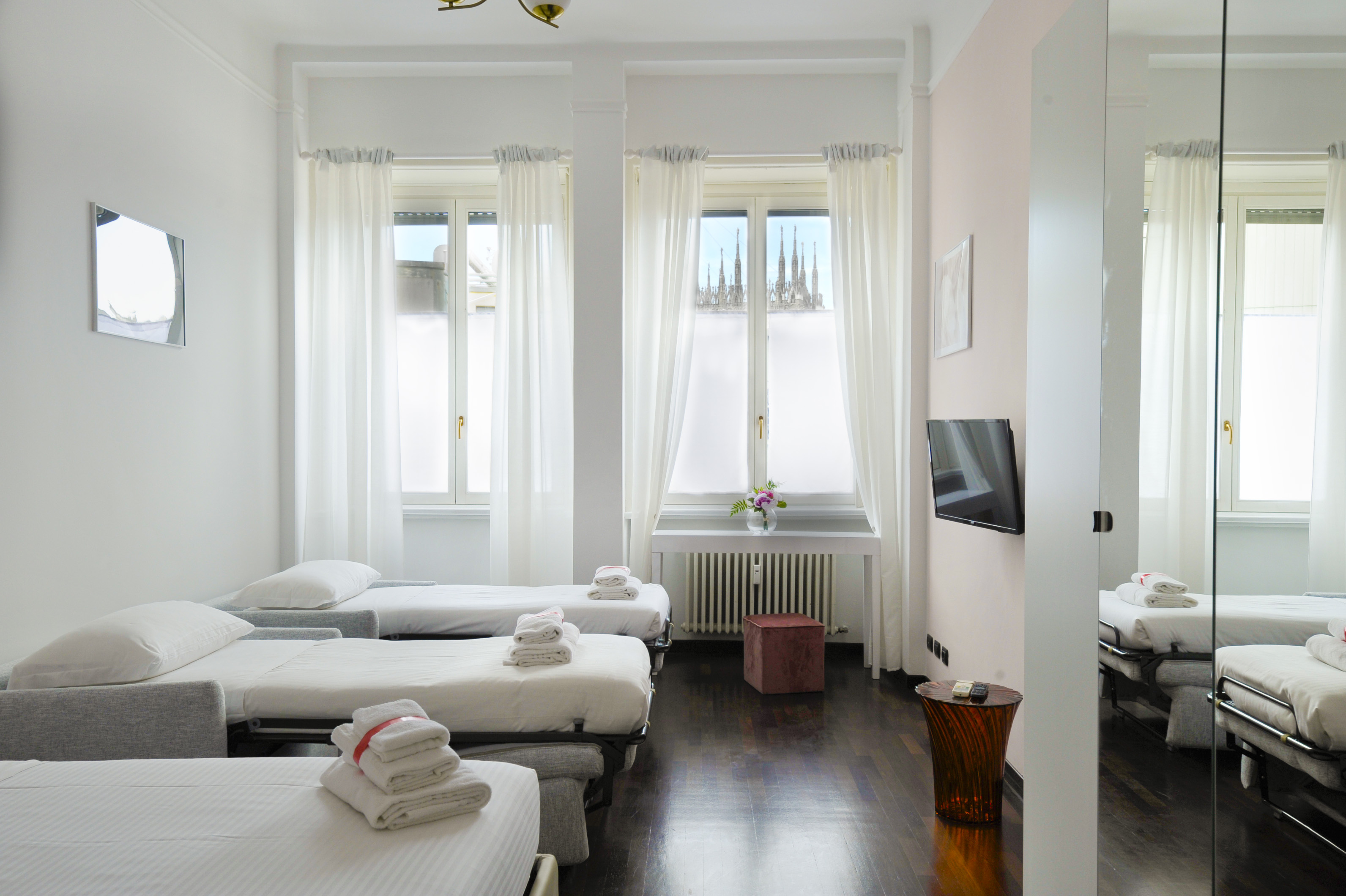 Homeunity — 5-Star Luxury Hotel in Milan, Italy