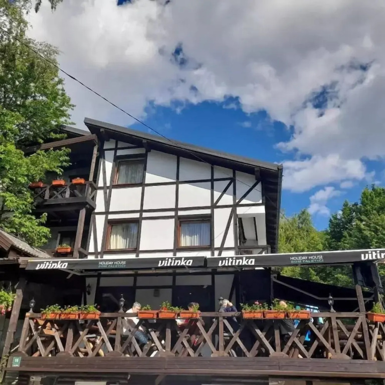 Queen Teuta Palace Resort - last minute hotel in Sarajevo