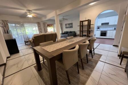 Regina Gardens spacious 3 bed ground floor unit with large patio