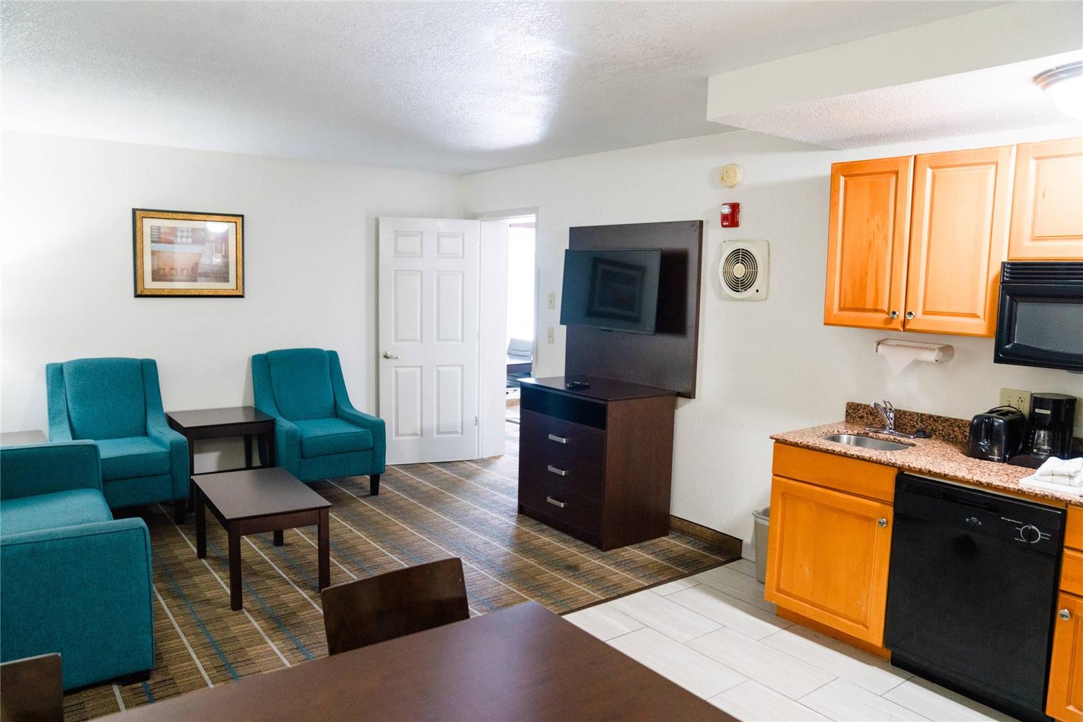 MainStay Suites Knoxville North I 75 - photo 13