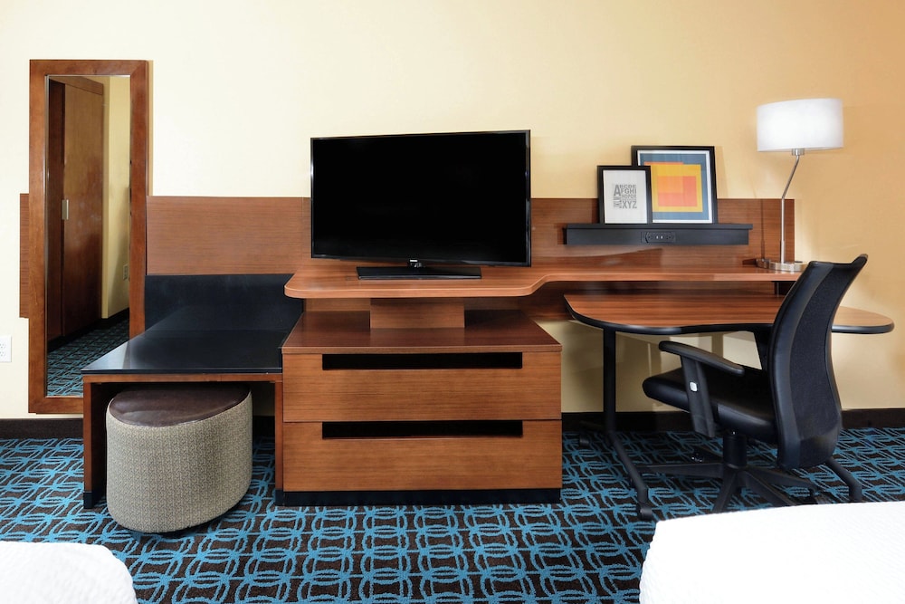 Fairfield Inn & Suites by Marriott Raleigh Capital Blvd. I 540 - photo 20