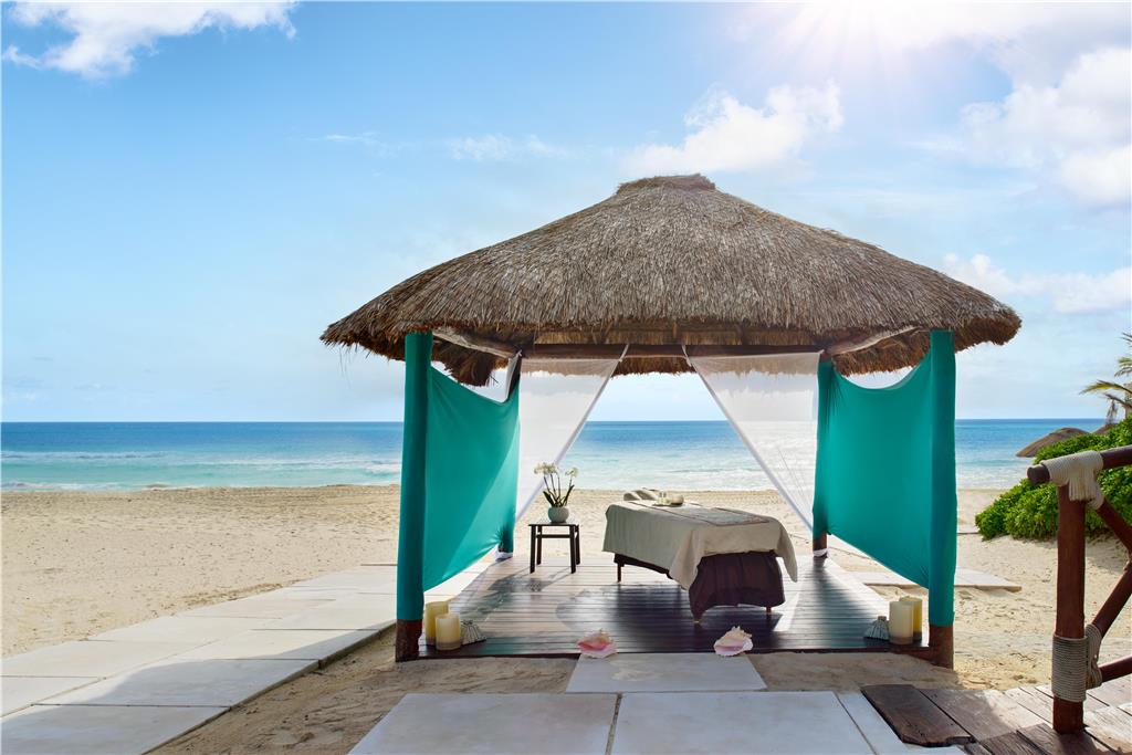 KICUN1_Massage Cabin Beach.jpeg