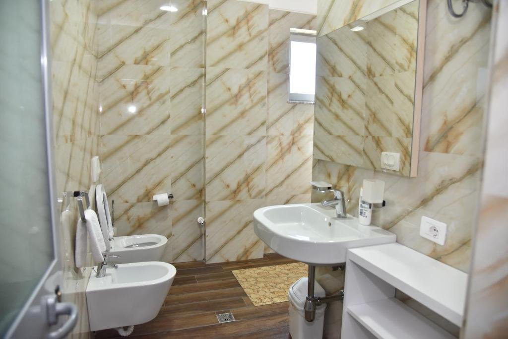 Hotel Imperiale — Durres — photo 4