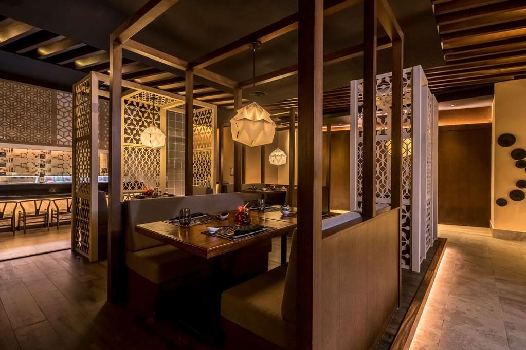 Haven Riviera Cancun SATSU COUPLE TABLES