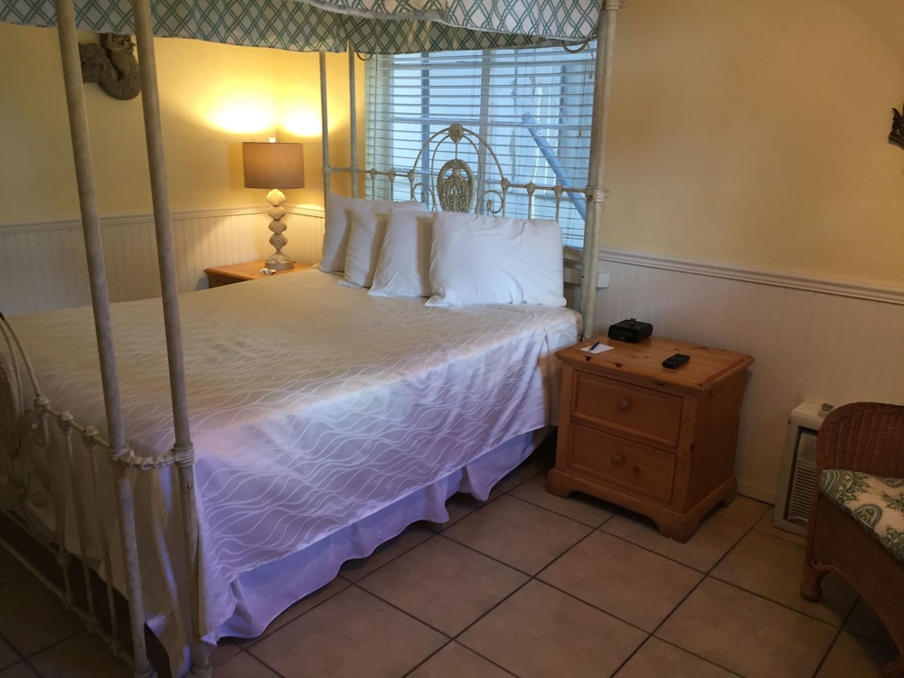 Seacrest Inn - photo 20
