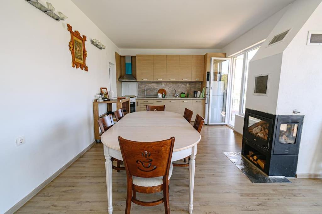 Amazing View Privacy And Comfort SPA Villa Krasi — Blagoevgrad — photo 4