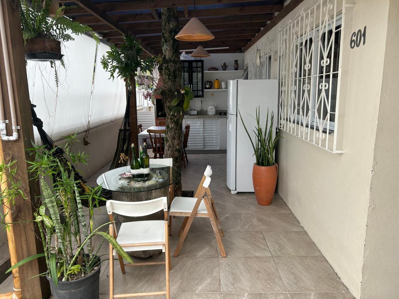 Casa Da Arvore Rua Pescada Amarela