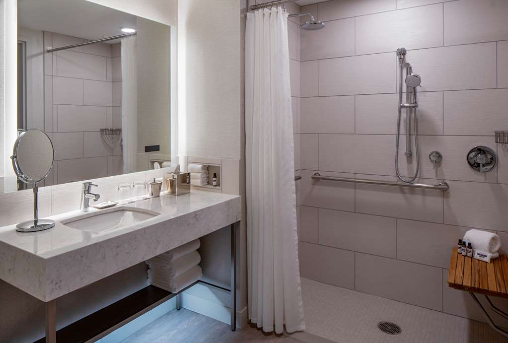 Hyatt Regency Portland at the Oregon Convention Center - photo 10