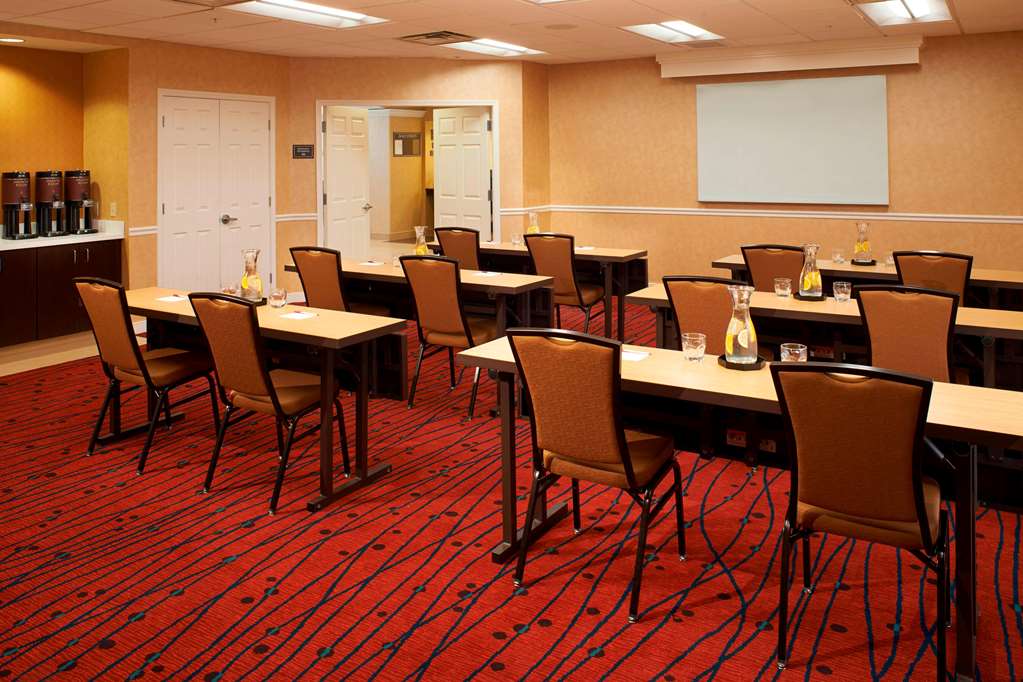 Sonesta ES Suites Chicago Waukegan Gurnee - photo 15