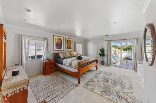 Prime Location Beverly Hills Santa Monica and UCLA