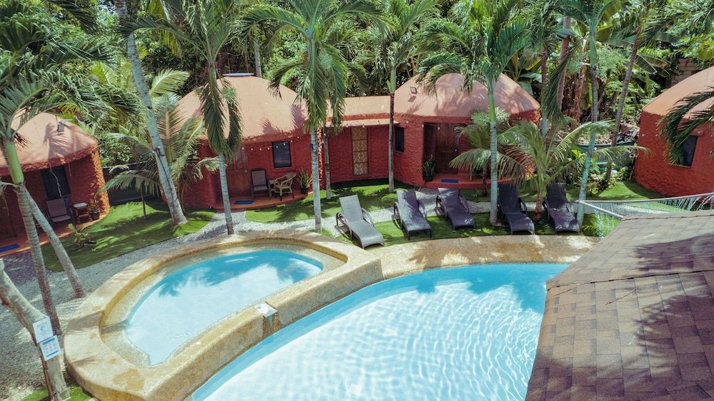 Panglao Chocolate Hills Resort