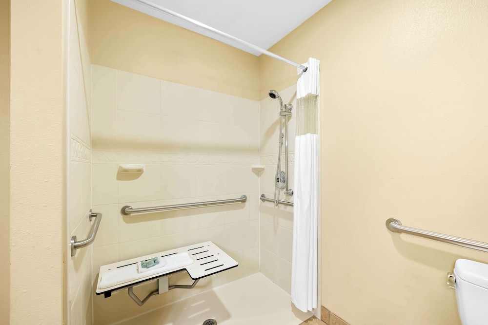 Best Western Coach House - photo 30