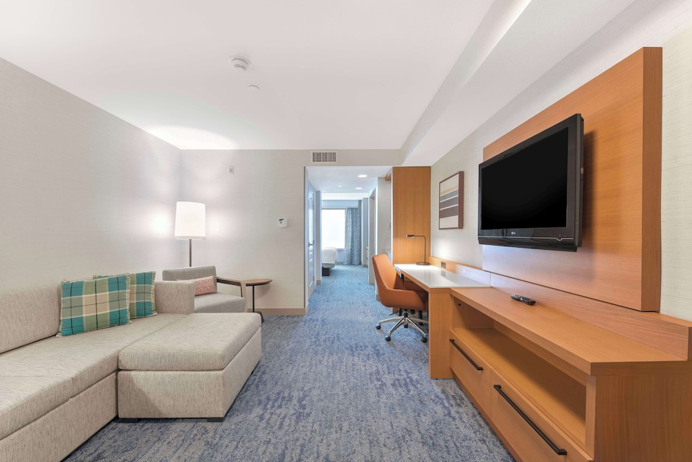 Hilton Garden Inn LAX El Segundo - photo 25