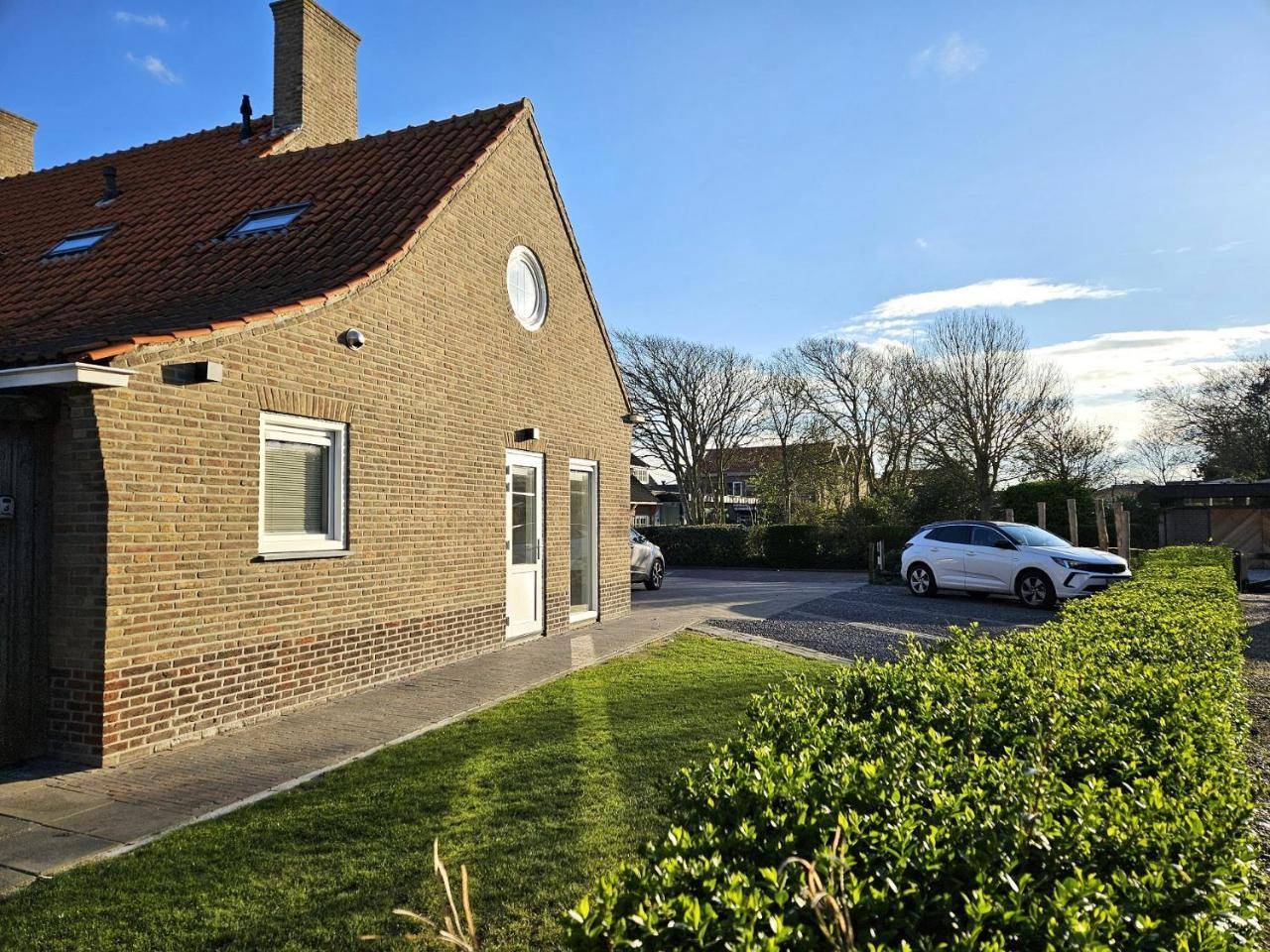 Vakantiehuis Domburg 100 meter van het strand veel privacy eigen parkeerplaats. — carbon neutral stay, Domburg
