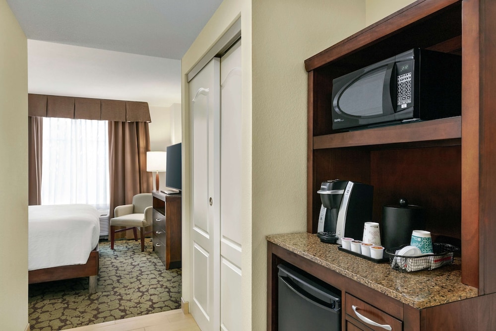 Hilton Garden Inn Wallingford Meriden - photo 18