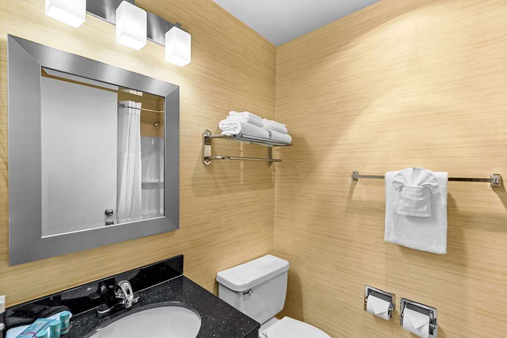 Best Western Cascadia Inn - photo 26